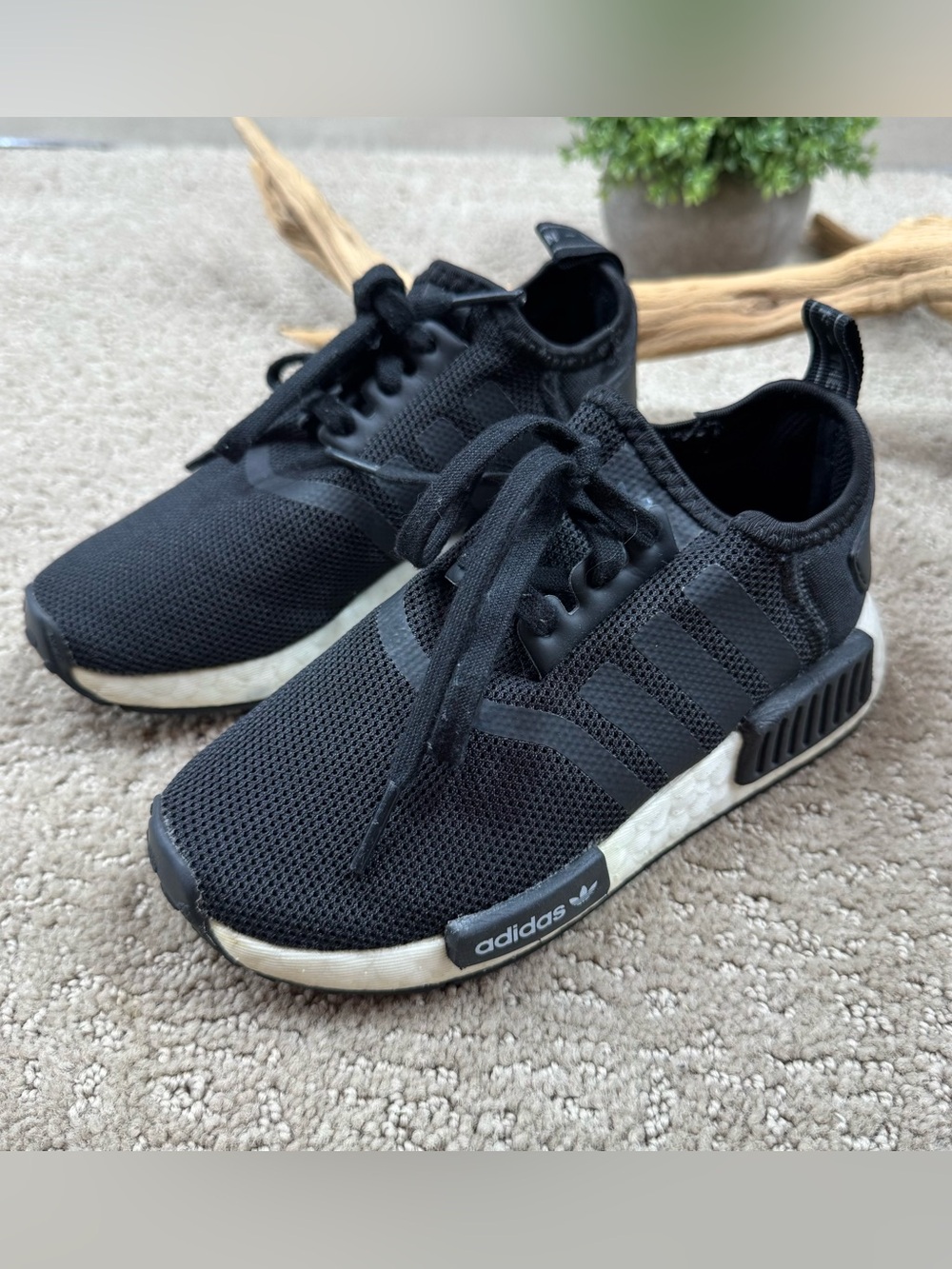 Adidas Youth NMD R1 Sneakers Black